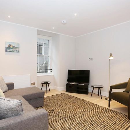 Joivy Modern And Airy Flat On The Historic Royal Mile Apartment EDI Exterior photo